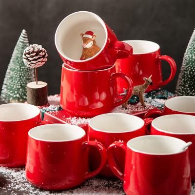 China Christmas Viable Cup Red Ceramic Mug New Products In 2021 for sale