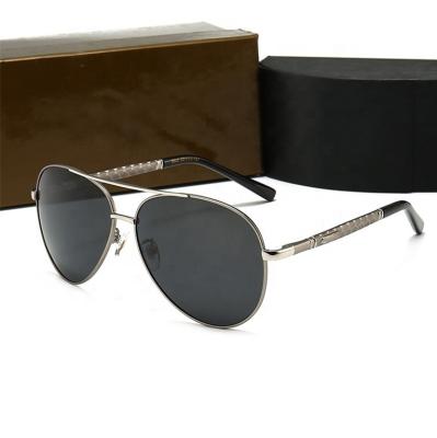 China 2022 New Fashion Sunglasses Men's Metal Round Sunglasses Box for sale