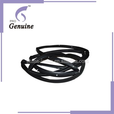 China auto parts TFR54 weatherstrip, Foor rear door seal 18-94449880-5 for isuzu TFR/TFS pickup for sale