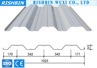 Chine Petit pain en acier de panneau nervuré par feuille ondulée de Decking formant des produits à vendre