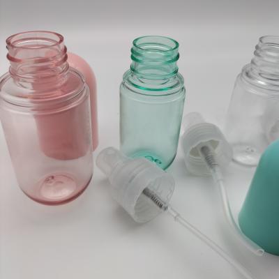 China Non Spill 2021 Hot Sale PET Macaron Color Pill Capsule Bottle Plastic Spray Bottle for sale