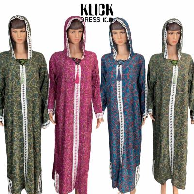 China 2021New Design Islam Embroidery Ethnic Clothing Hooded WOVEN Muslim Reyon Women Dress With Tassel for sale