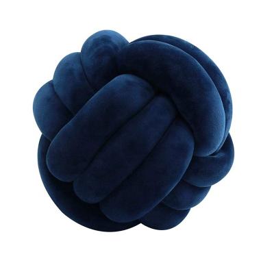 China Non-Toxic Handmade Round Home Decor Cushion Sofa Pillow Luxury Velvet Knot Ball Pillow for sale