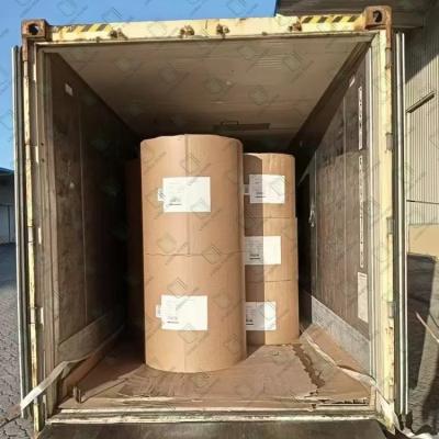 China Smooth Test Liner Kraft Paper Packaging Kraft Paper In Rolls for sale