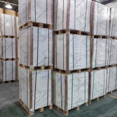 China Stong Stiffness Grey Chip Board / 700 - 1500mm Laminated / Single Ply for sale