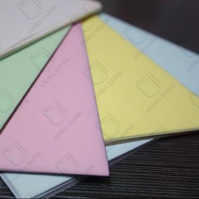 China Smooth Carbonless Printing Paper Aging Resistant Carbonless Invoice Paper for sale