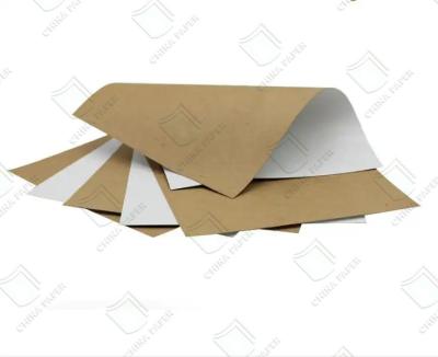 Chine 140gm Papier Kraft blanc pour boîtes Gifx Papier d'emballage WTL à surface lisse à vendre