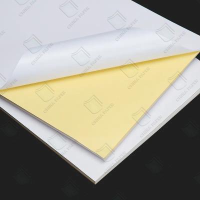 China 80g/90g Super White Gloss Paper ISO And SGS Certified Self Adhesive Sticker Paper Consistent And Guaranteed Terms for sale