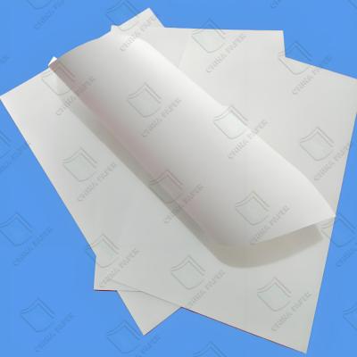 China Papel de embalagem de alimentos Papel de embalagem personalizado Impresso Mg Papel Kraft Branco Papel Sandwich Papel embalado à venda