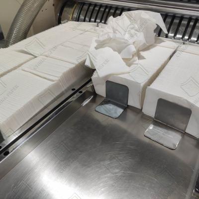 China Papel higiénico de 13-25 gramos se puede tirar directamente al inodoro en venta