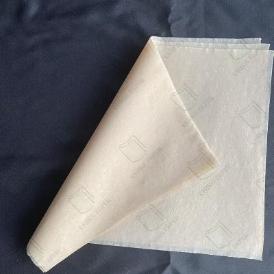 China Papel de tejido de madera virgen 100% para el baño Papel higiénico de calidad con y GSM 13-25gsm en venta