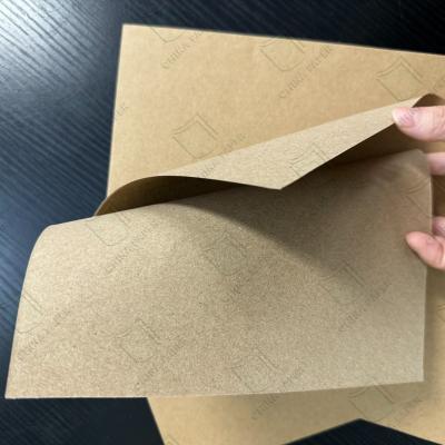 China 300g and 440g High Stifness  Kraft Liner Paper Board  used for Gift  Boxes  for sale