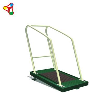 China Eco-friendly Outdoor Treadmill Training Outdoor Fitness Equipment Gym Exercise Machine Fitness Equipment Price for sale