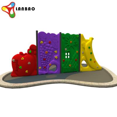 China New Design Eco-friendly Outdoor Plastic Climbing Wall Backyard Kids Climbing Wall for sale