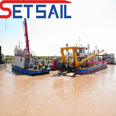 China Shijiazhang Industrial Pump 24 Inch Cutter Suction Sand Dredger 30-Day Refund for River for sale