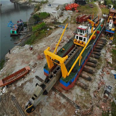 China 170kw Cutter Head Power 20 Inch Cutter Suction River Sand Dredger for Shipping Cost for sale