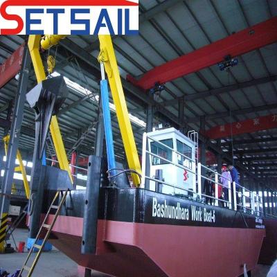 China Diesel Engine Service for Chain Bucekt Dredger 1.2m-2m Draft and 30-Day Return Policy for sale