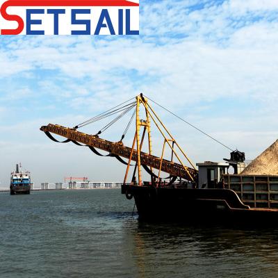 China High Capacity River Sand Transportation Carrier with Unloading System from Weichai for sale