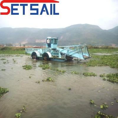 China Innovative Environment-Friendly Water Hyacinth Harvester for Environment Protection for sale