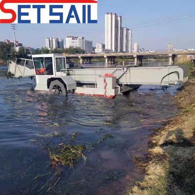 China US Multifunction Aquatic Plant Harvester / Aquatic Trash Skimmer Cutting Width 3m-6m for sale