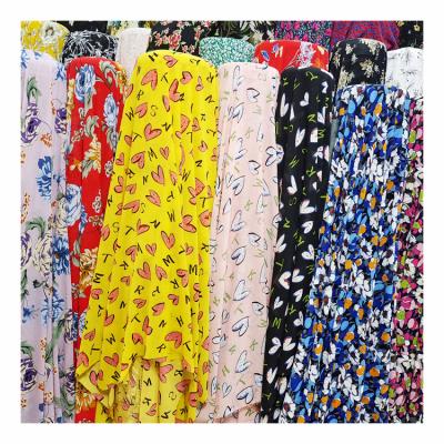 China BEAUTIFUL DIMENSIONAL Hot Sale Polyester Chiffon Fabric Lot Printed Stock Material For Clothing for sale