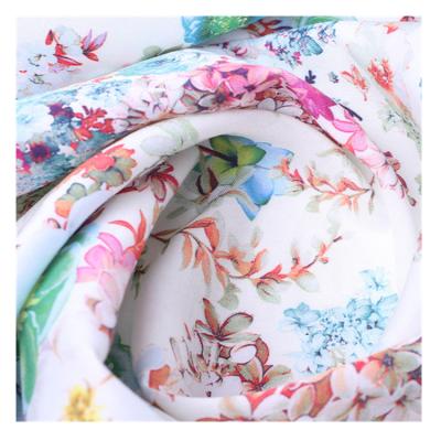 China 30s Challis QUICK DRY New Arrival Spun Digital Fabric Floral Print Viscose And Rayon Fabric For Making Dresses for sale