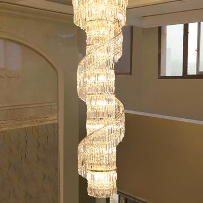 China Modern K9 Crystal Chandelier Long staircase lights Spiral Ladder Luxury Crystal Hanging Fixtures Pendant Lighting à venda