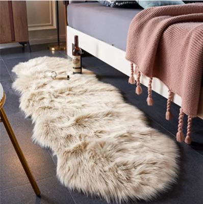 China Modern Indoor Shag Rug Super Soft Non Slip Modern Custom Sheepskin Around Fur Blanket Fluffy Carpet for sale