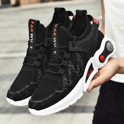 China Fashion Trend New Arrivals Men's Sport Shoes Sporty Blade Tennis Shoes Fly Knit Style Walking Shoes for sale