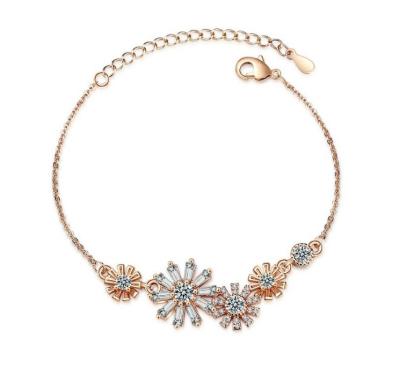 China Hot Sale TRENDY Daisy Bracelet Cute Link Sunflower Bracelet For Women Fashion Accessory for sale