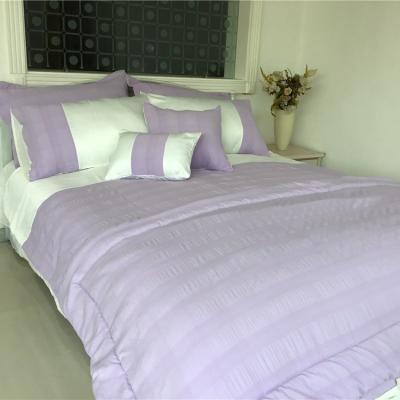 China Comfortable Cotton Seersucker Bedspreads Polyester Cotton Throw Home Comforter Pink Bedding Sets for sale