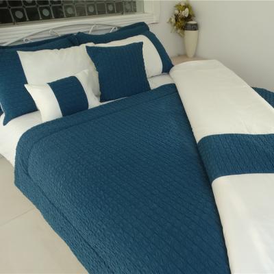 China Cozy Cotton Seersucker Polyester Blue Bedspreads Throw Bedding Sets for sale