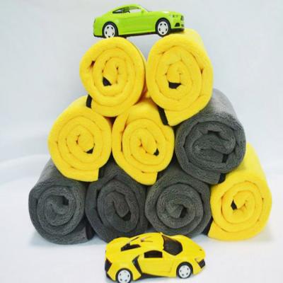 China Two-color fiber car towel two-color fiber car towel wholesale double-sided thick coral absorbent towel thick safe for children fleece for sale