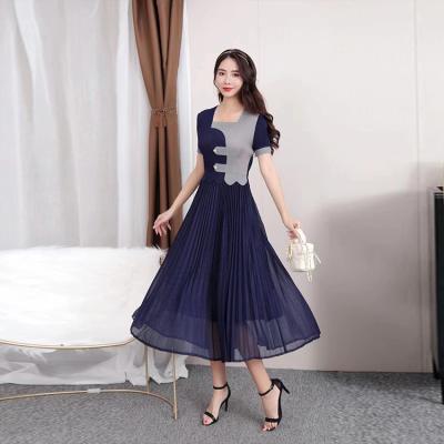 China Plus Size Moden Maxi Standard Plus Size Pleated 100%Polyester Pleated Casual Elegant Black Trendy Women Sexy Dresses for sale