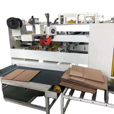 China Manufacturing Plant Caida machinery CD-2600  Automatic Carton  stitching stitcher machine for sale