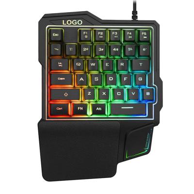 China Mini One Hand Mini Portable Gaming Keyboard OEM Backlight Wired One Hand Single Hand Gaming Keypad for sale