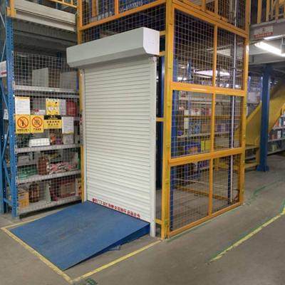 China Outdoor Construction Site Elevator Lift Warehouse Cargo Lift Platform for sale