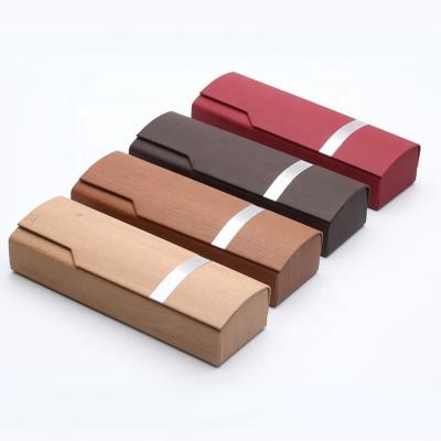 China Simple Modern Wholesale Fashionable Sun Glasses Box Glasses Case For Glasses Packaging Box Wholesale Eyeglass Case for sale