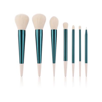 China Angular Blush Kinlly 11-Piece Luxury Makeup Brushes Free Sample Cosmetic Set Brush, Order Makeup Tools For Powder, Blush, Eyeshadow for sale