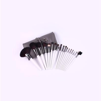 China Angular Blush Simple Innovative Products 2021 Makeup Brush Set High Quality Women for sale