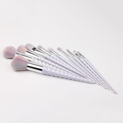 China Angular blush new hot selling products travel makeup brush purple nylon hair brush for sale