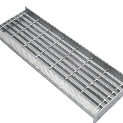 China Mild steel: Q235 galvanized stair tread for sale