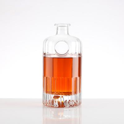 China Customisierte 330ml 500ml 750ml 1000ml Tequila Glasflasche mit individueller Versiegelung zu verkaufen