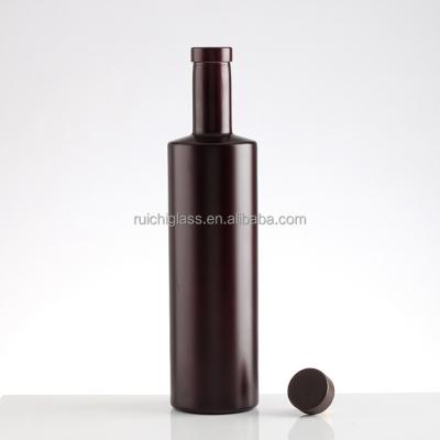 China Aluminum Plastic PP Collar Material Amber Glass Swing Top Bottles for of Gin Vodka for sale