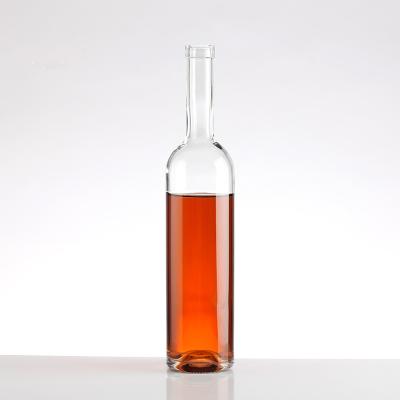 China Base Material Super Flint Glass Empty Crystal Vodka Glass Bottle 500 ml 750 ml with Cork for sale