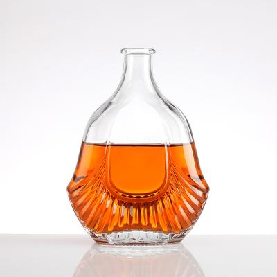 China Hot Stamping 2022 Professional 200ml Clear Flat Glass Flask Bottle for Whisky Bottle for sale