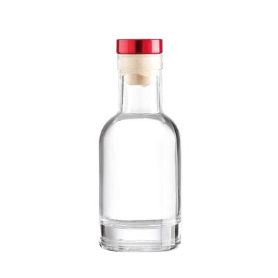 China Hot Stamping 100ml 120ml Glass Bottle for Vodka Gin Whiskey Surface Handling for sale