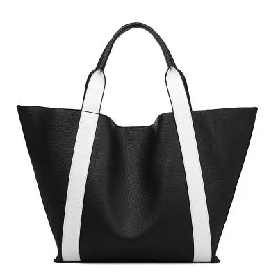 China 2022 Korean Women's Bag Large Capacity Soft Fashion Big Finger Single Shoulder New Women's Portable Women's Bag for sale