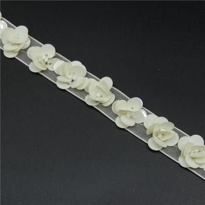 China Wholesale 3d sequin flower lace trim viable ivory saree borders for sale