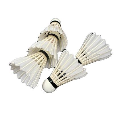 China Hot Sale Factory Direct Cork Price Of Two Layers 25 Dozen Goose Feather Badminton Shuttlecocks for sale